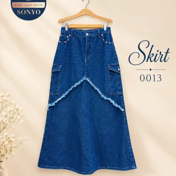 SONYO Indigo Cargo Denim Skirt with Frayed Yoke