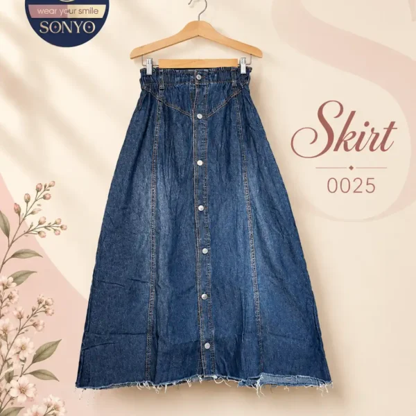 SONYO Paneled A-Line Denim Maxi Skirt