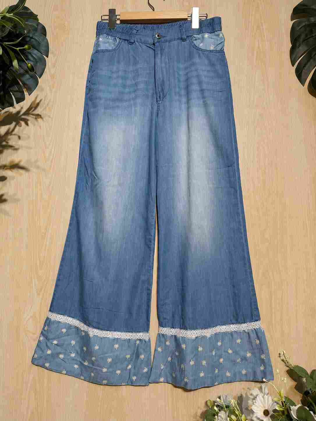 New Pntas01 SONYO Floral Print Cuff Denim Culottes - Image 1