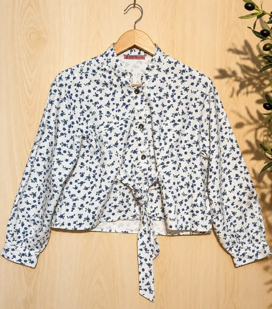 winter_top07_1350 SONYO Blue Blossom Print Tie-Front Top - Image 1